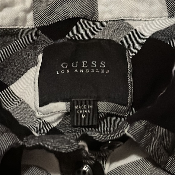 Guess Check Button Up Top - Picture 4 of 5